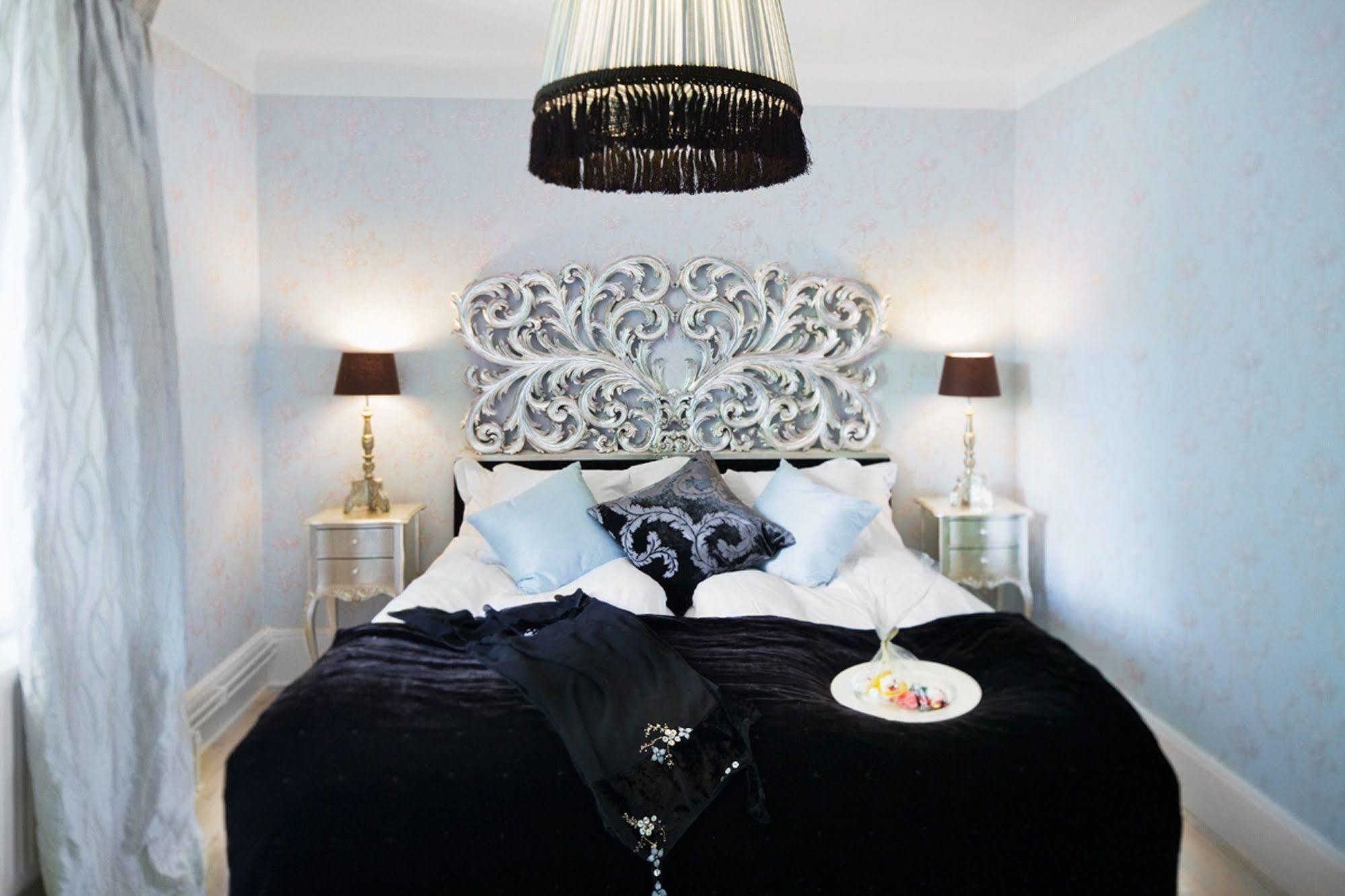 Goervaelns Slott Hotel Järfälla község Kültér fotó