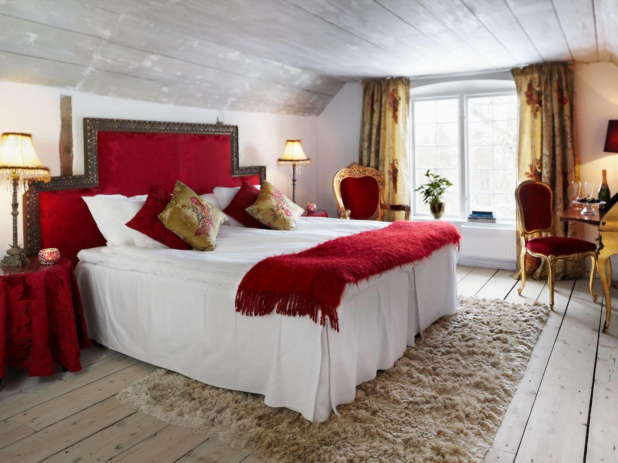 Goervaelns Slott Hotel Järfälla község Kültér fotó
